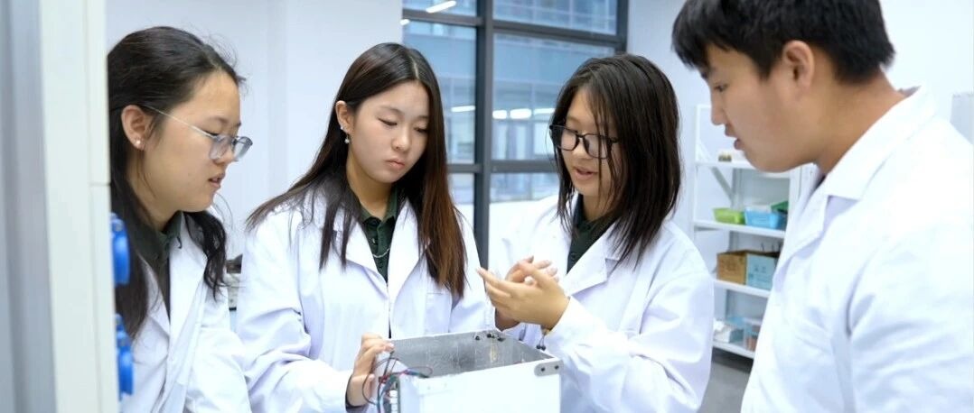 汇佳高中生“手搓”PCR仪，成功！
